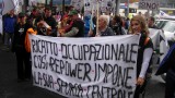 manifestazione contro la centrale a carbone di saline