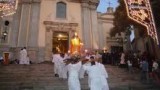 un momento della processione 2012